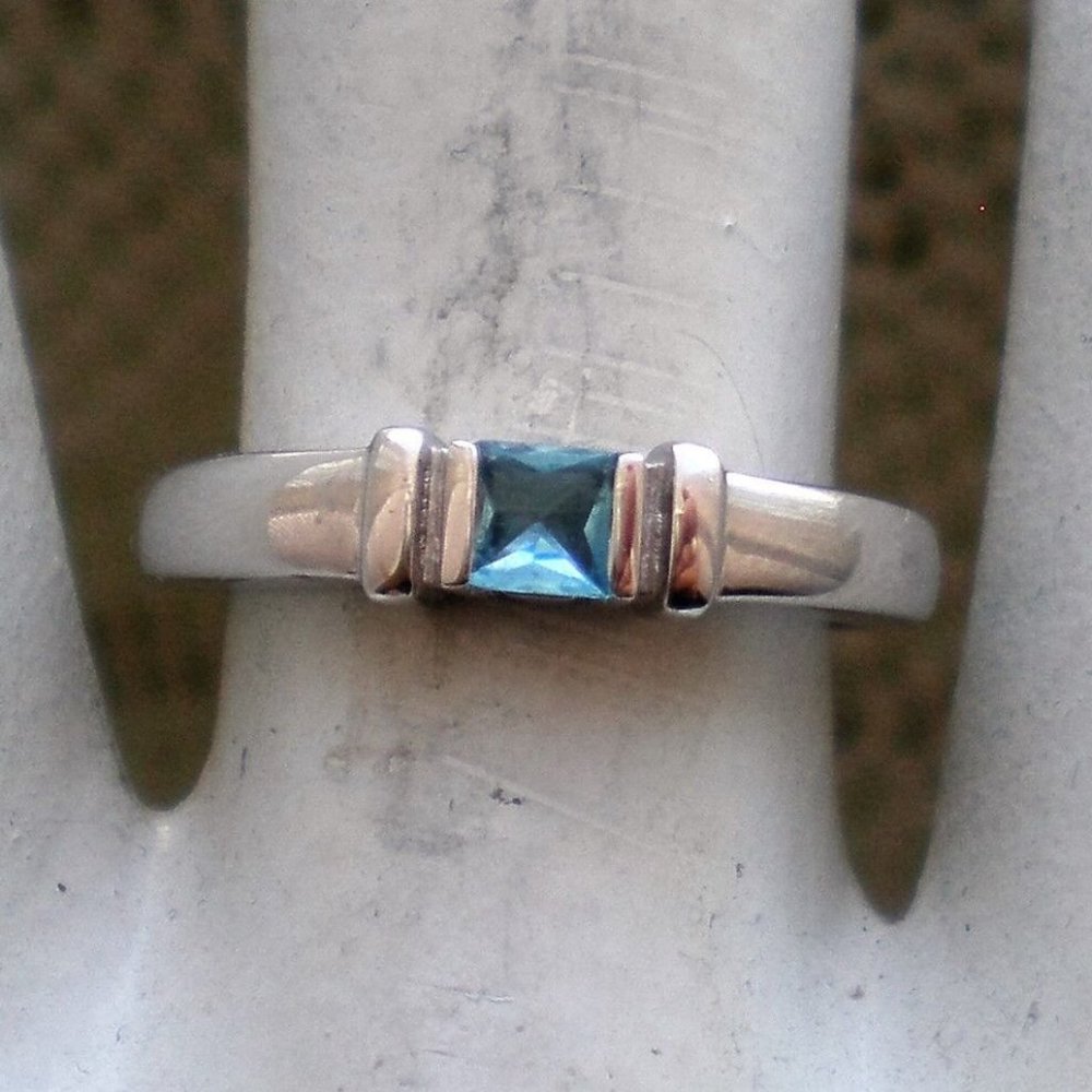 Designer Di Modolo Signed Solid 18K 750 White Gold Blue Topaz Band Ring 18kt
